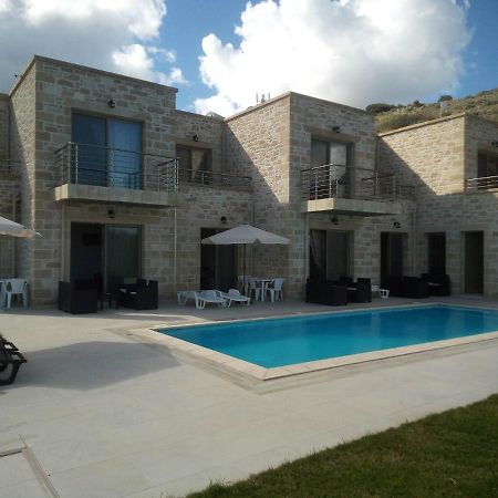 Villa Stylianos And Studios Kíssamos Eksteriør billede
